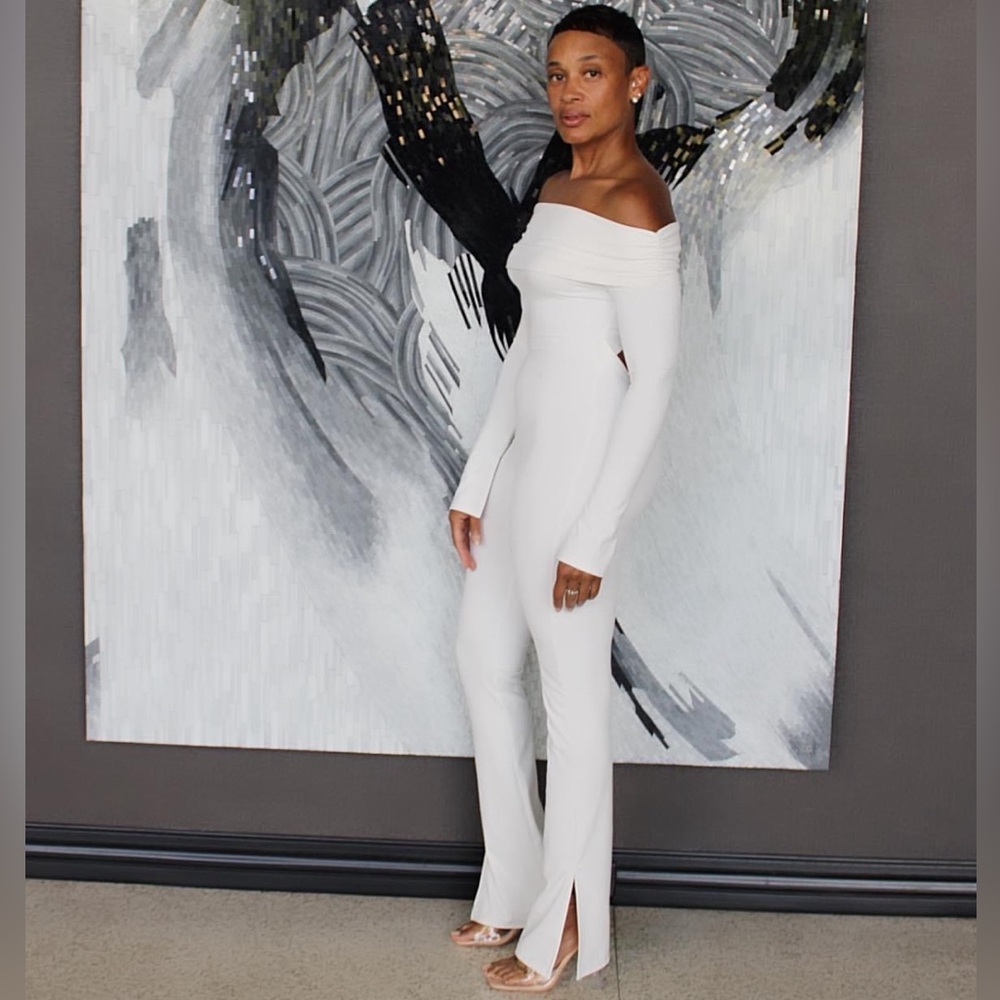Elegant Off-Shoulder White Jumpsuit